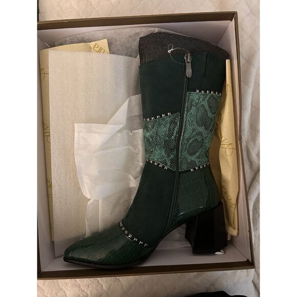 Azura By Spring Step Zayrina Green Boots NIB Embellished Chunky Heel Size 8.5 - Picture 3 of 8